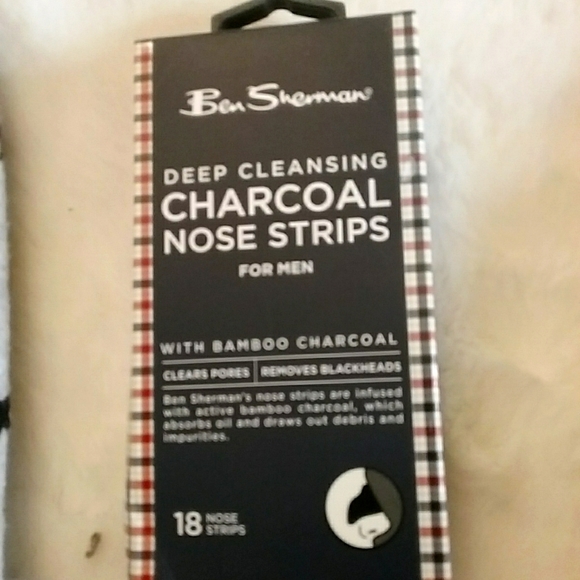 Ben Sherman Other - Ben Sherman Charcoal Nose Strips 18 strips